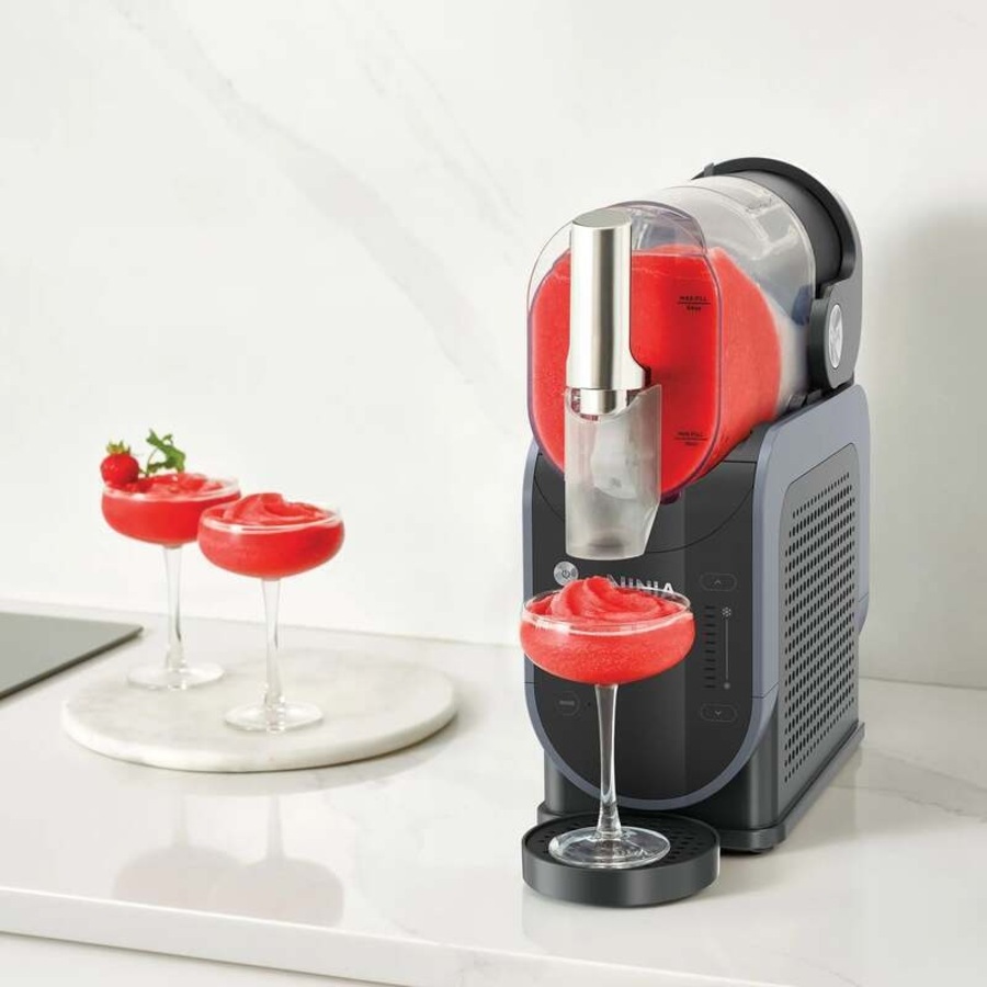 Ninja Slushi Professional Frozen Drink Maker FS301