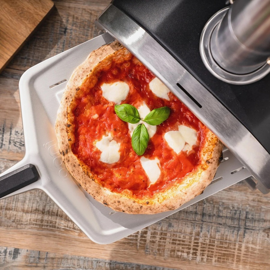 Ooni Fyra 12 Wood Pellet Pizza Oven