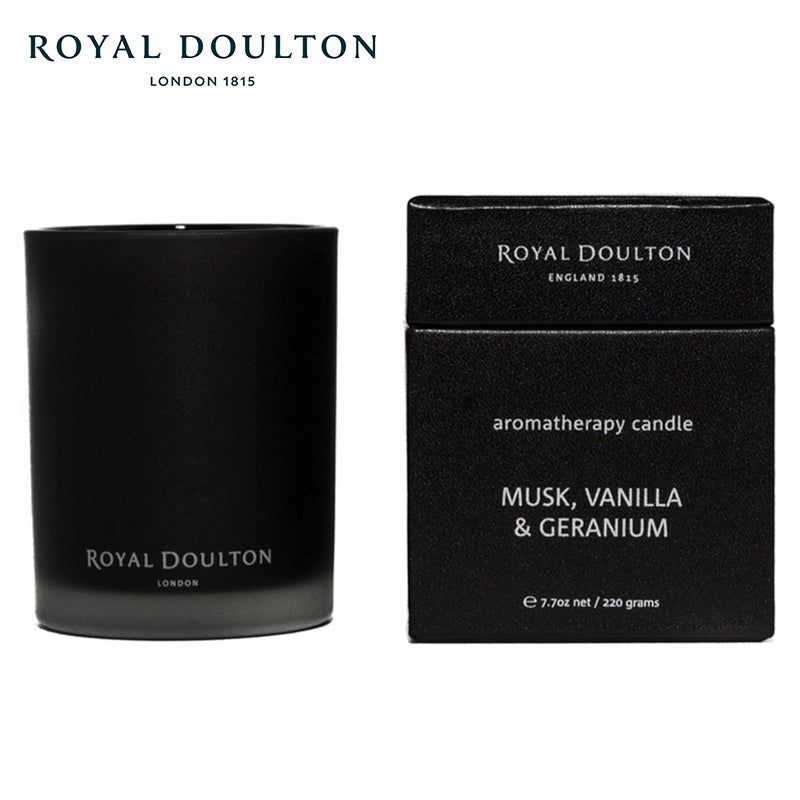 Royal Doulton Musk, Vanilla & Geranium Scented Candle 220g