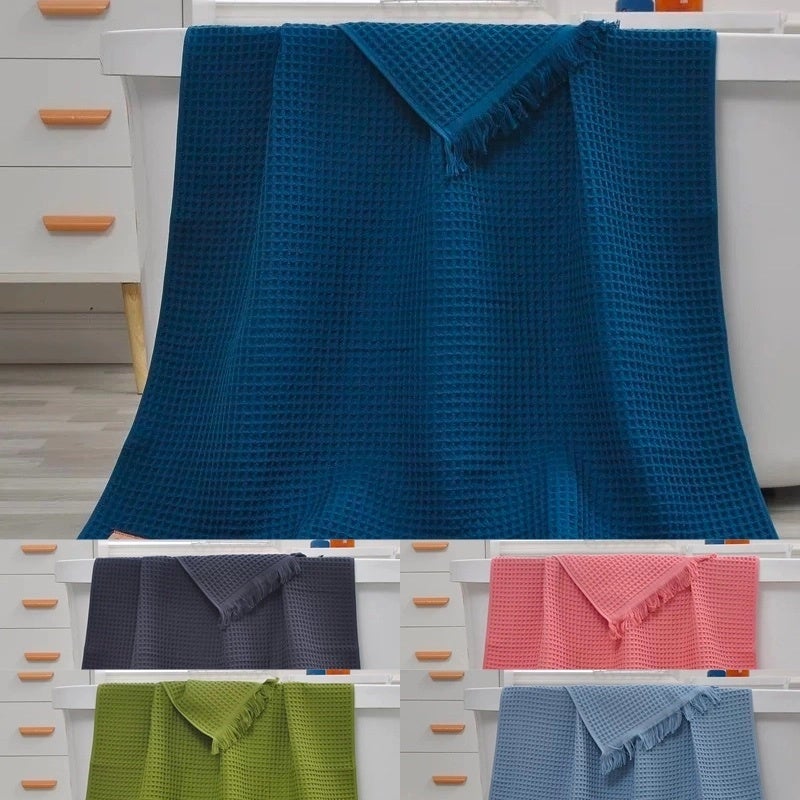 https://assets.mydeal.com.au/47684/ultra-soft-waffle-textured-extra-large-cotton-beach-towel-90x180cm-charcoal-pink-green-dark-blue-sky-blue-10588048_00.jpg?v=638344449806999967