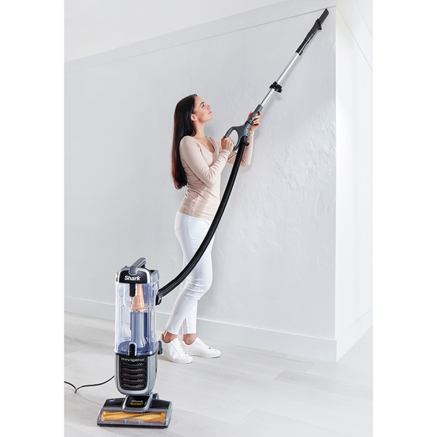 Shark Navigator Self-Cleaning Brushroll Pet Upright Vacuum Cleaner ZU62