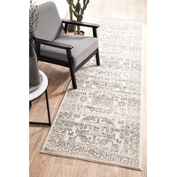 Chrome Ava Round Rug In Silver