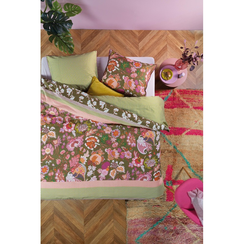 Buy Amelie Sits Mix Cotton Sateen Quilt Cover Set (Green) King MyDeal