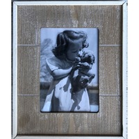 Vintage Natural Photo Frame 22x27cm