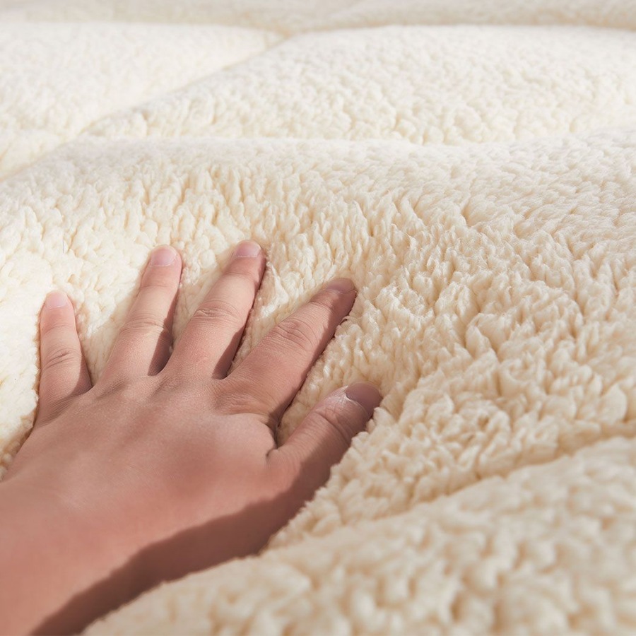 Reversible Wool Mattress Topper Queen - Cream and White