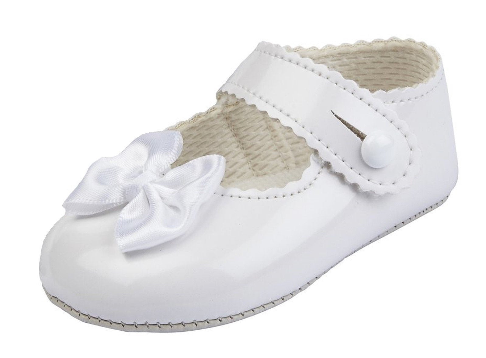 Baypods Pre-walker Shoes in Soft Patent in Easy Wear Style