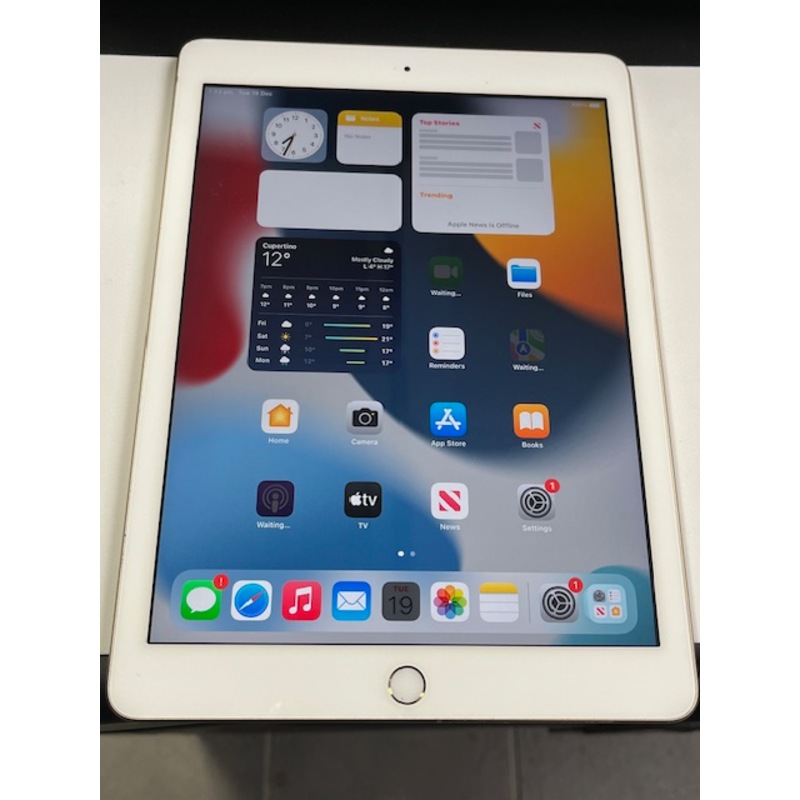 Buy Apple Ipad 5th Generation A1822 32GB WIFI 9.7" UNLOCKED GOLD - MyDeal