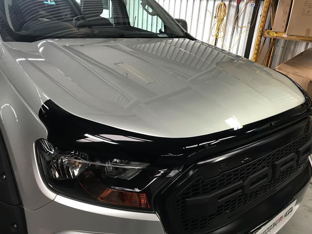 TRADIESCHOICE Bonnet Protector for Ford Ranger PX2 Mk2 Mk3 2015-2021 - Black Tinted Guard