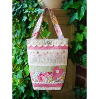 Quilting Sewing Bag Pattern Ric Rac and Blooms Rivendale Collection