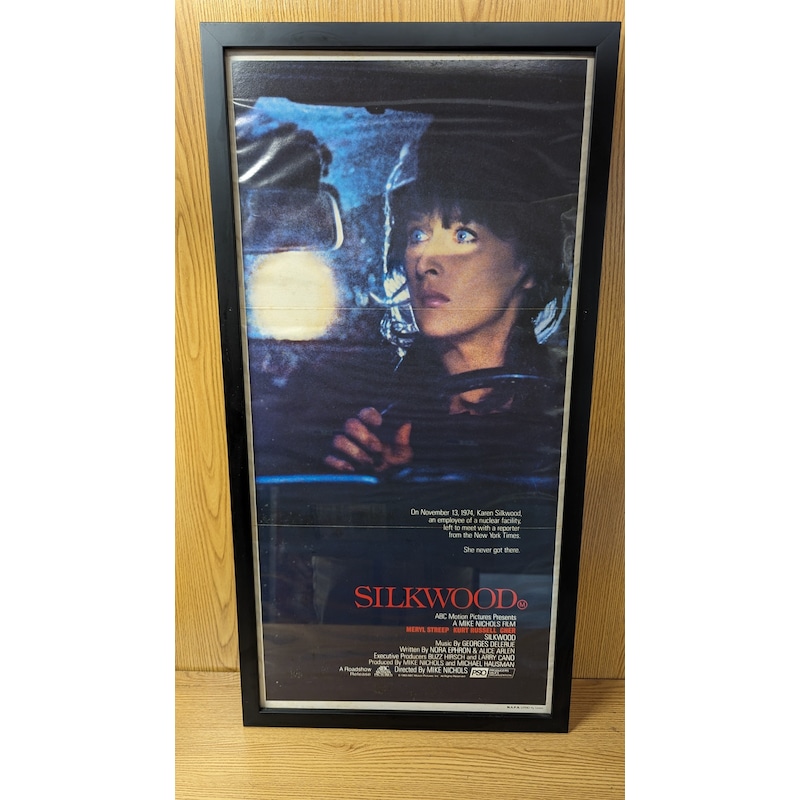 Buy Daybill Movie Poster - Silkwood 1983 Meryl Streep Kurt Russel ...