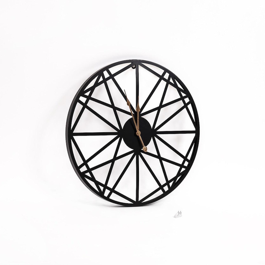 Large Metal Outdoor Wall Clock Weather-Resistant for Garden Home Decor