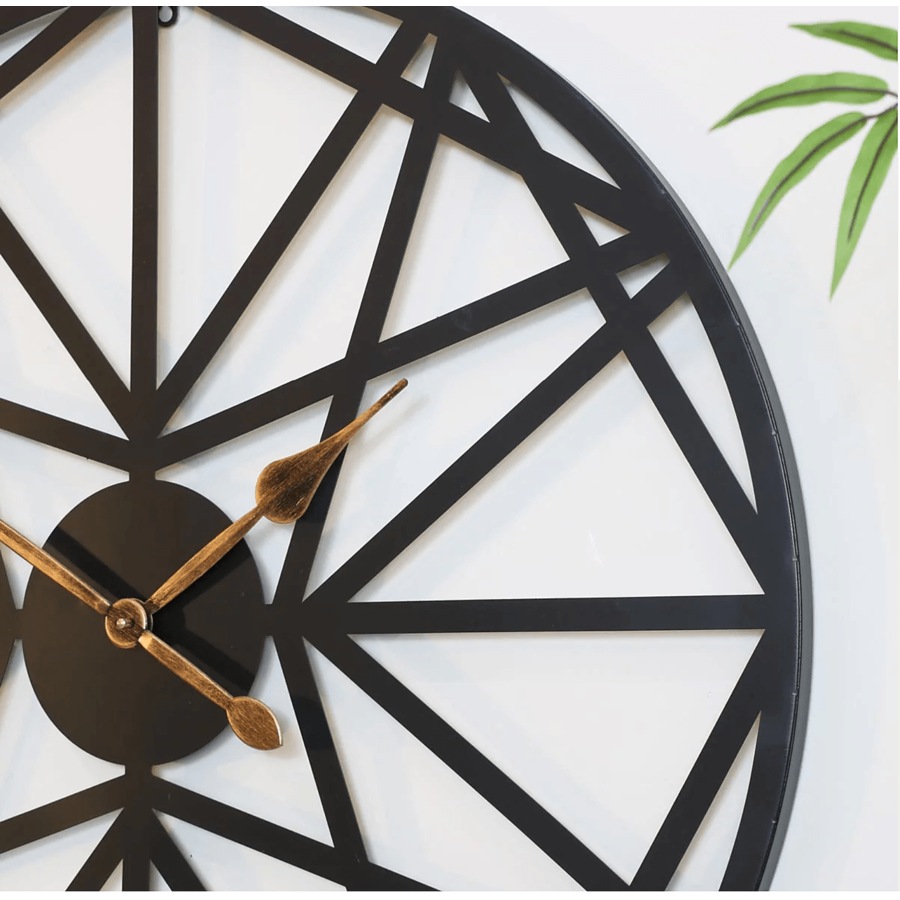 Large Metal Outdoor Wall Clock Weather-Resistant for Garden Home Decor