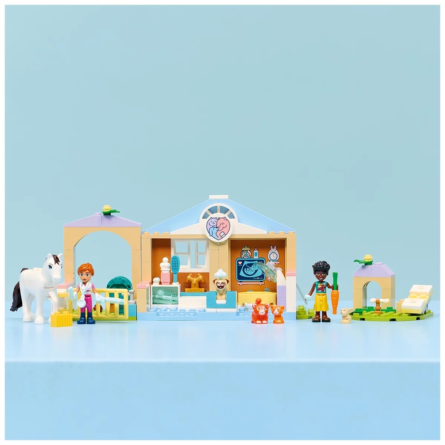 LEGO Friends Animal Vet Clinic 42696