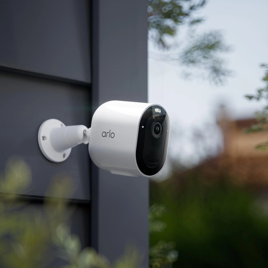 Arlo Pro 5 2K Spotlight Camera (4-Pack) - White/Back