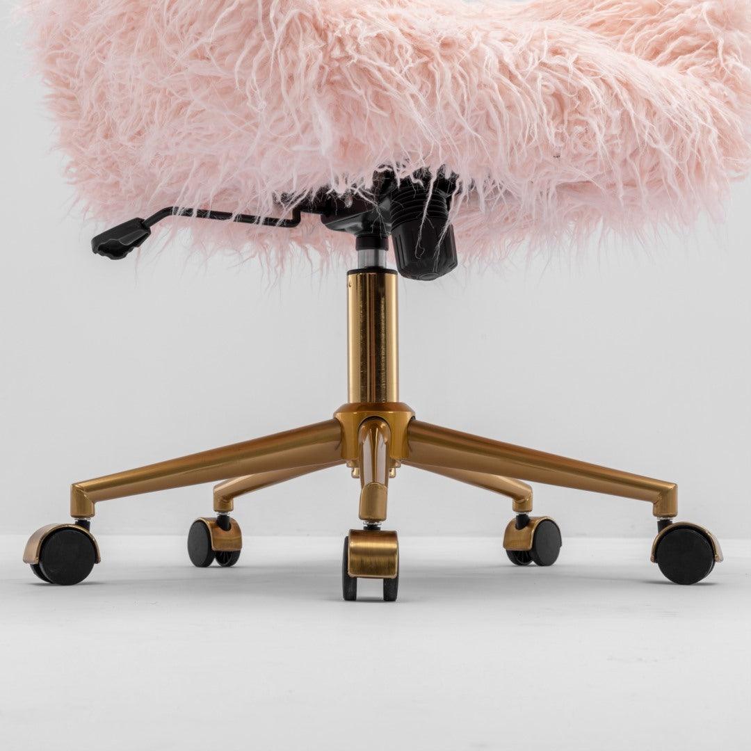 Fuzzy pink store office chair