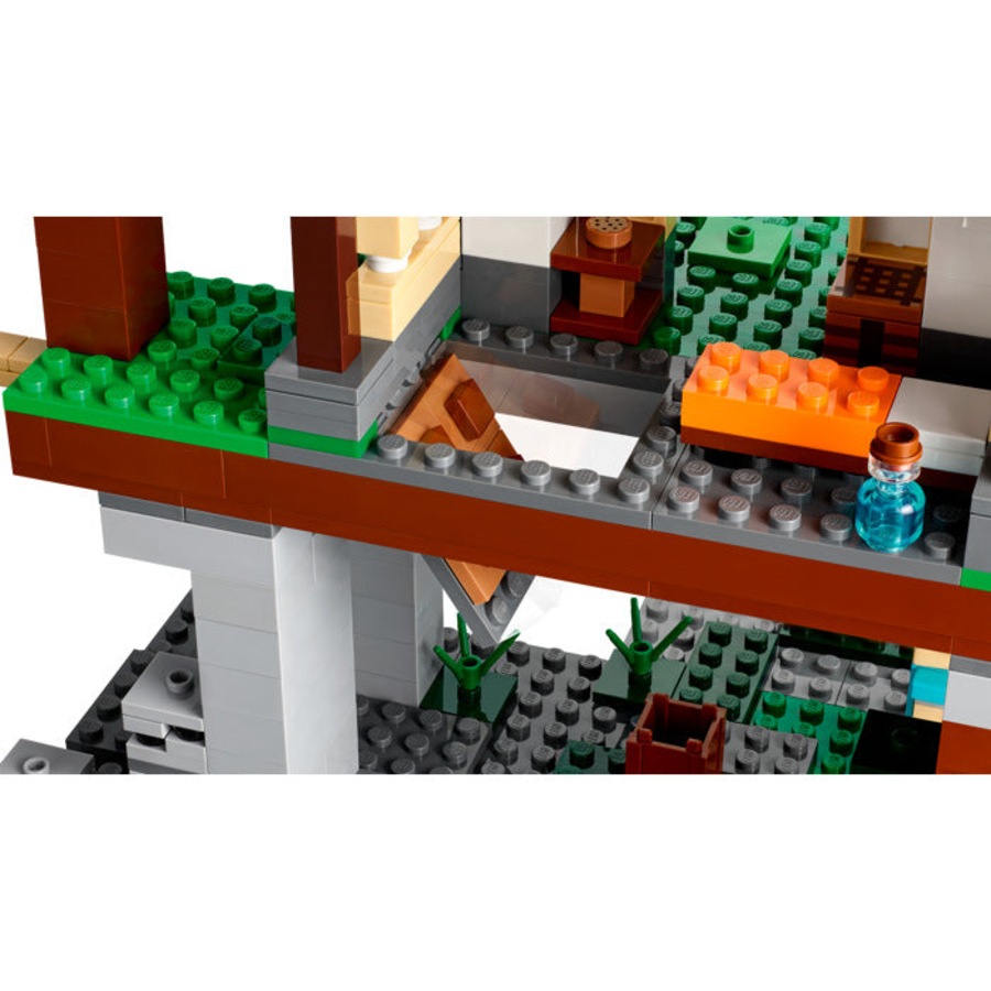 LEGO 21183 - Minecraft The Training Grounds