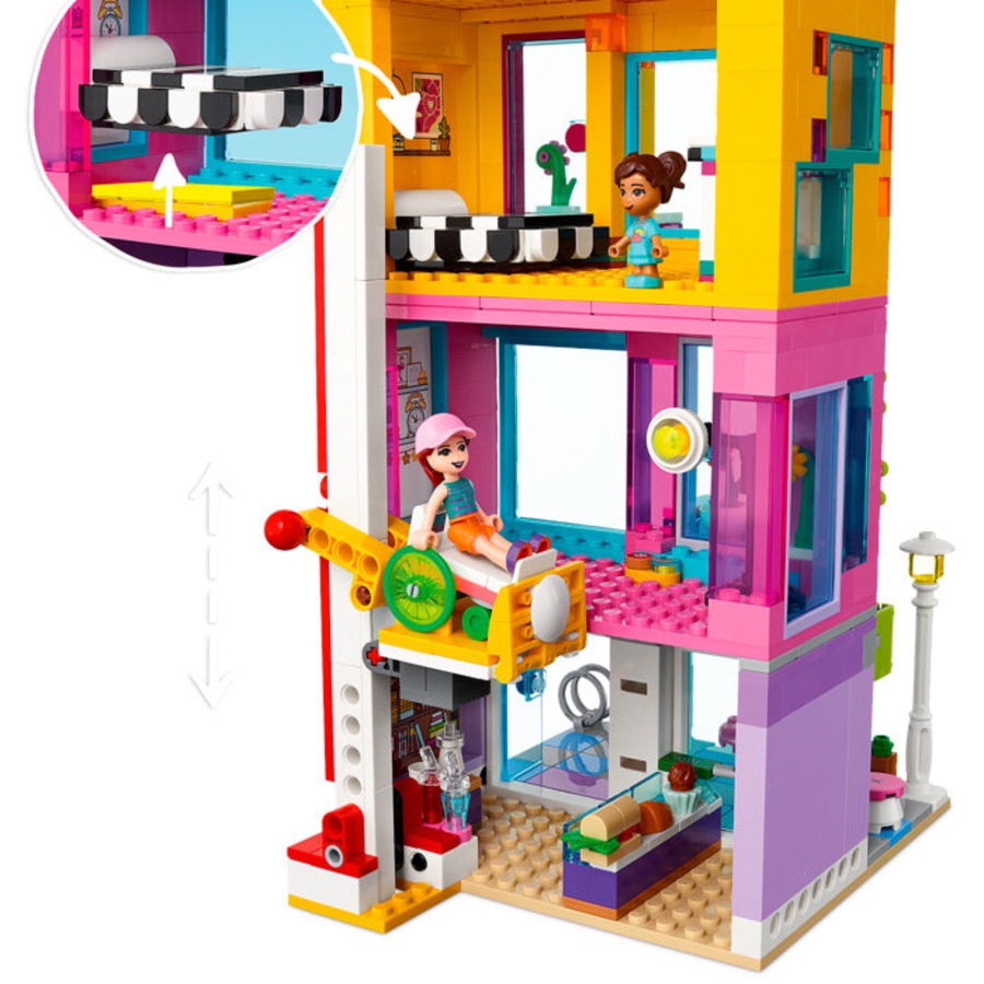 LEGO 41704 - Friends Main Street Building