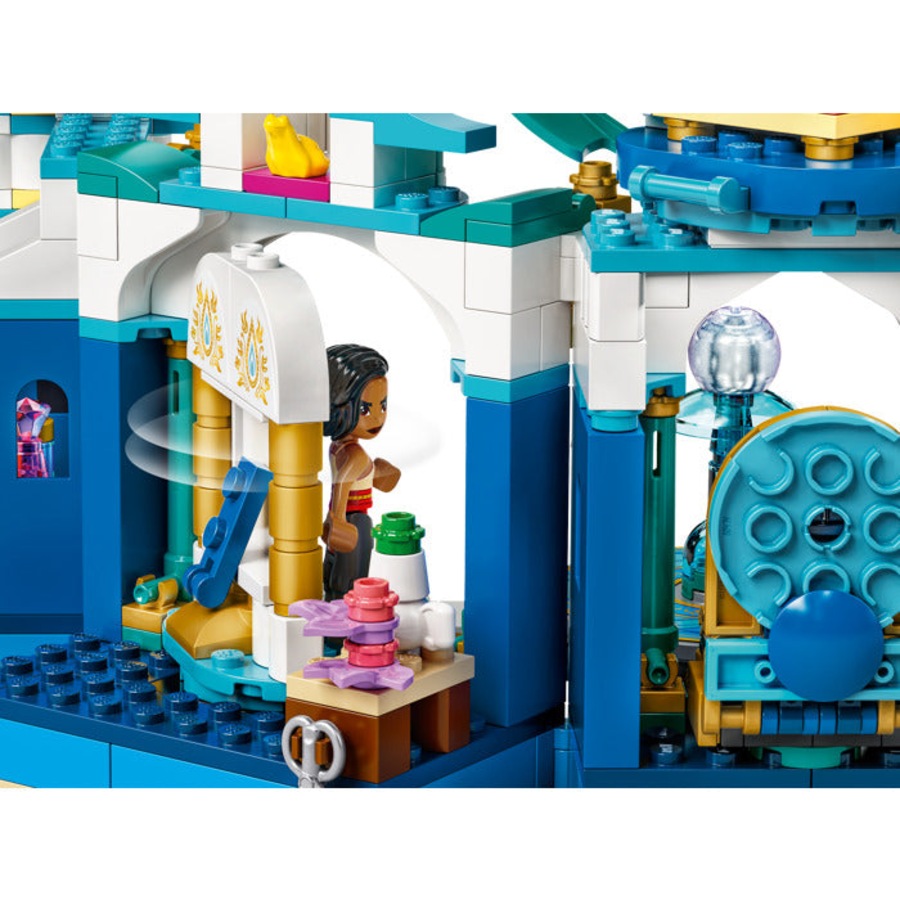 LEGO 43181 - Disney Raya and the Last Dragon Raya and the Heart Palace