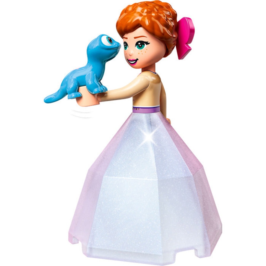 LEGO 43198 - Disney Anna's Castle Courtyard