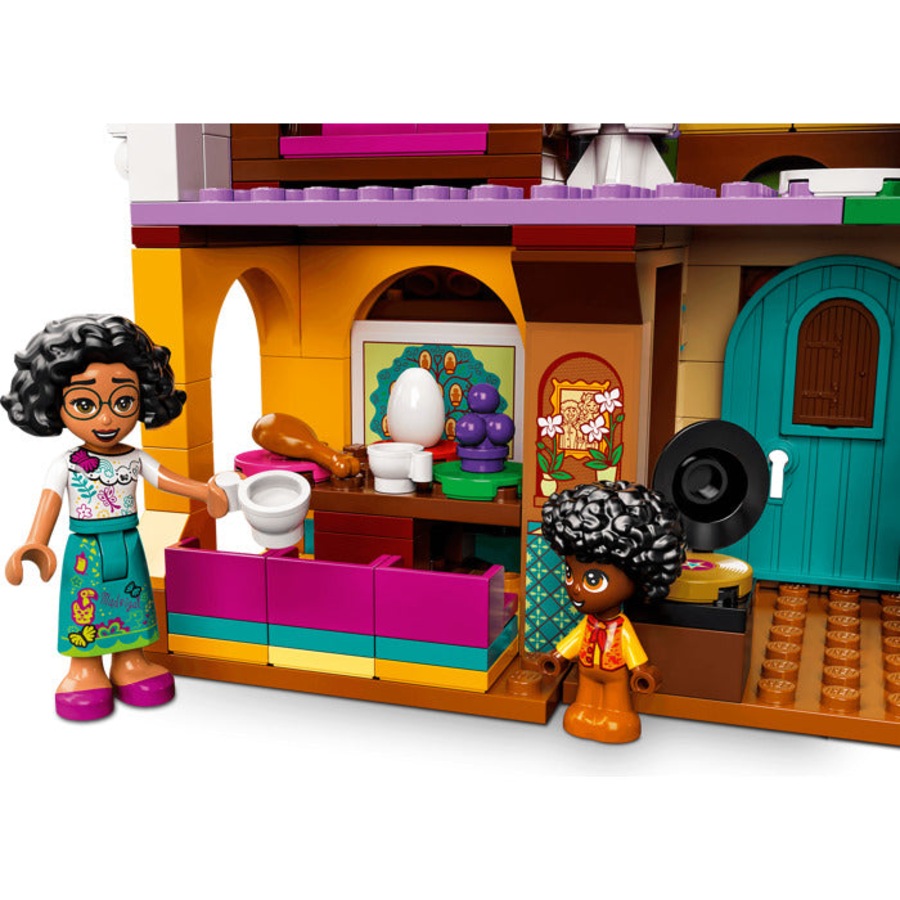 LEGO 43202 - Disney Encanto The Madrigal House