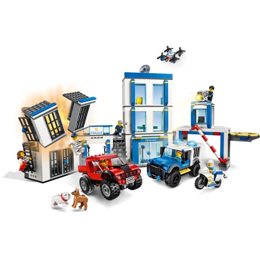 LEGO 60246 - City Police Station