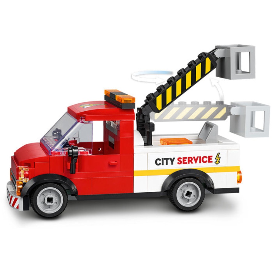 LEGO 60306 - City Shopping Street