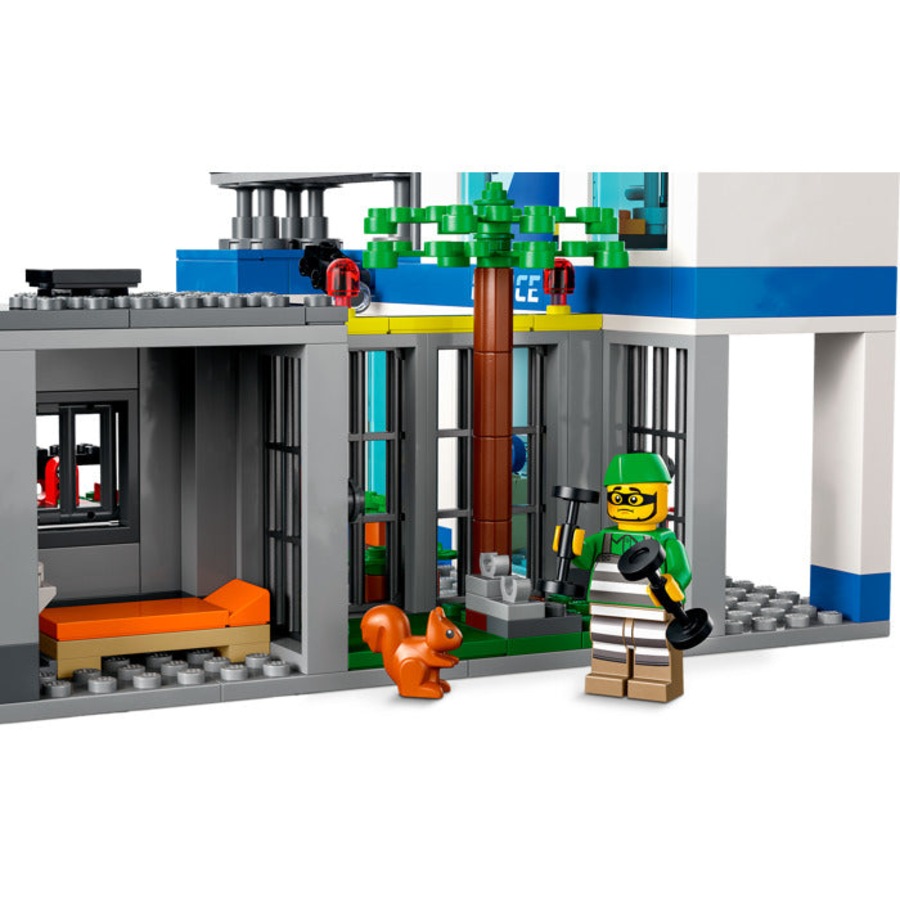 LEGO 60316 - City Police Station