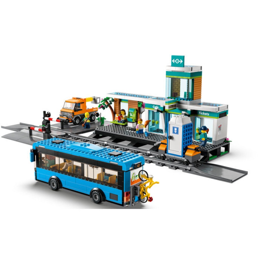 LEGO 60335 - City Train Station