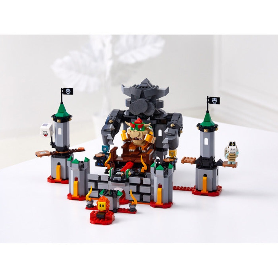 LEGO 71369 - Super Mario Bowser's Castle Boss Battle