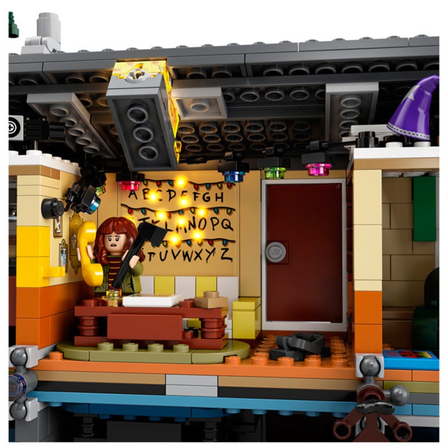 LEGO 75810 - Stranger Things™ The Upside Down