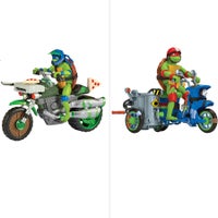 https://assets.mydeal.com.au/48538/teenage-mutant-ninja-turtles-mutant-mayhem-movie-vehicle-with-figure-assorted-10446374_00.jpg?v=638348674868648865&imgclass=deallistingthumbnail