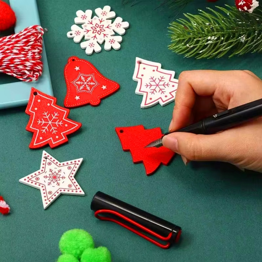 100pcs Wooden Christmas Tree Pandent Articles For Christmas Hanging Ornaments