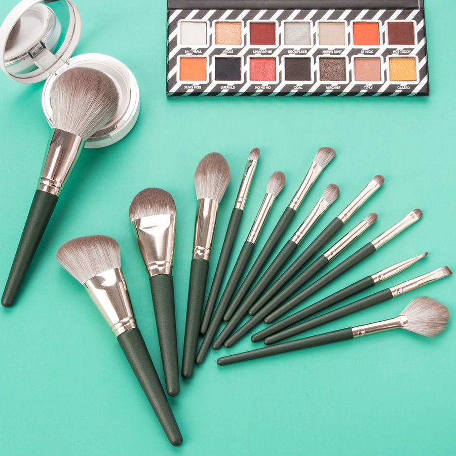14 Pcs Green Cloud Makeup Brushes Make Up Brush Set Makeup Brush with Bag
