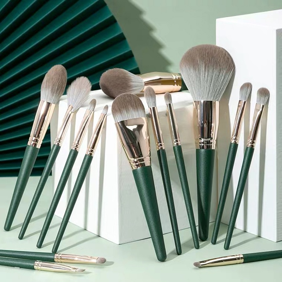 14 Pcs Green Cloud Makeup Brushes Make Up Brush Set Makeup Brush with Bag