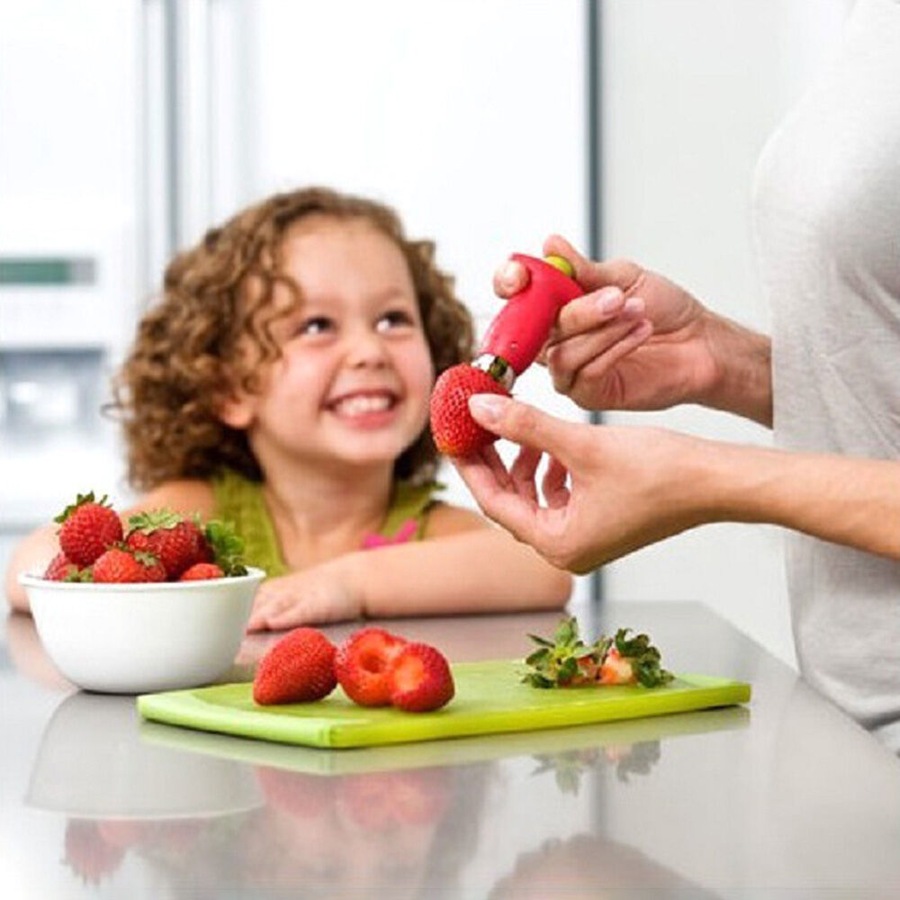 2 Pack Strawberry Huller Strawberry Corer Fruit Slicer Fruit Leaf Stem Remover