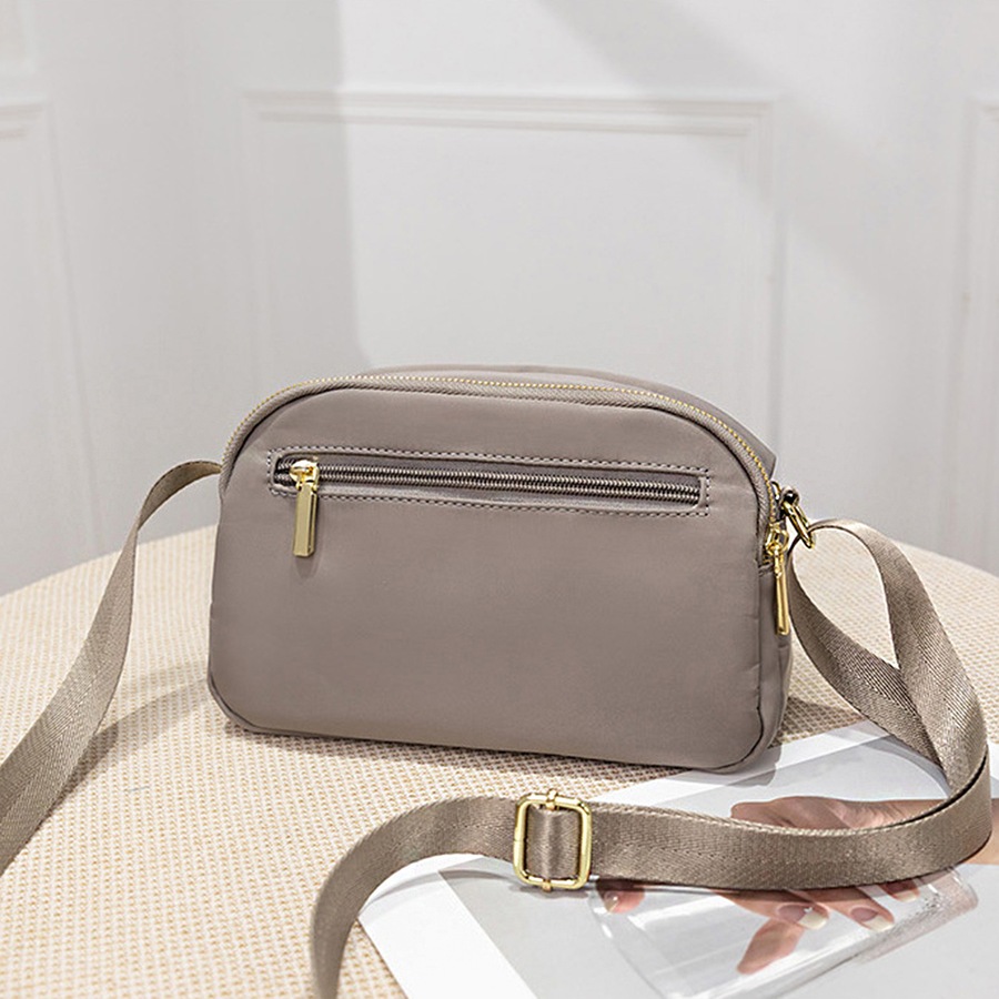 Women's Simple Messenger Bag Waterproof Soft Cloth Shoulder Bag Fashion Bags