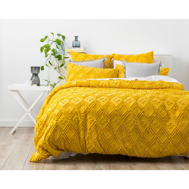 Buy Park Avenue Medallion cotton Vintage washed Tufted Quilt Cover Set