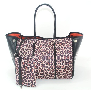 Nevenka Neoprene Tote Bag with Small Zipper Bag for Women Beach Traveling-8