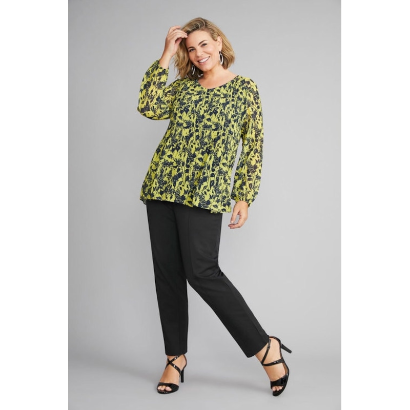 Buy SARA Plus Size Womens Tops Pleat Top MyDeal buy-sara-plus-size-womens-tops-pleat-top-mydeal
