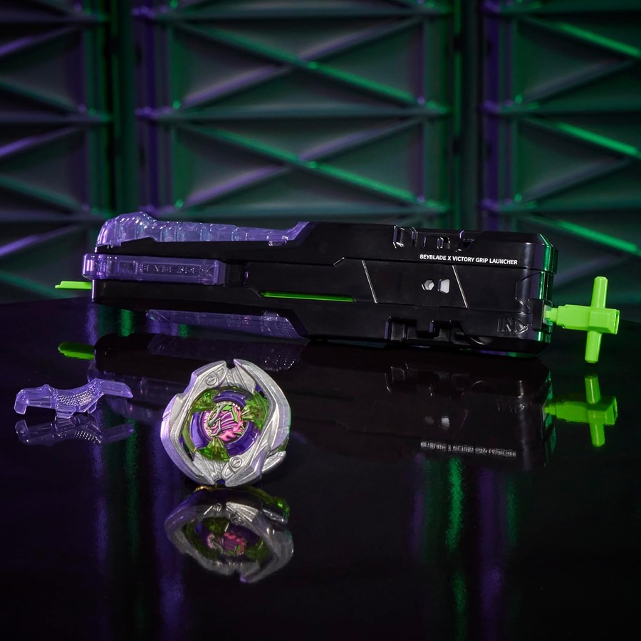 Beyblade X Saber Samurai 2-70L Victory Grip Launcher Set