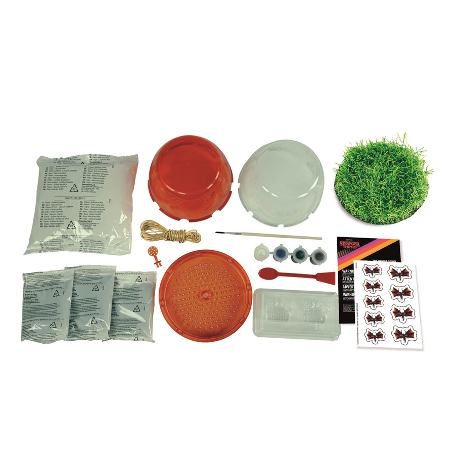 Clementoni Stranger Things The Upside Down Capsule Terrarium Kit