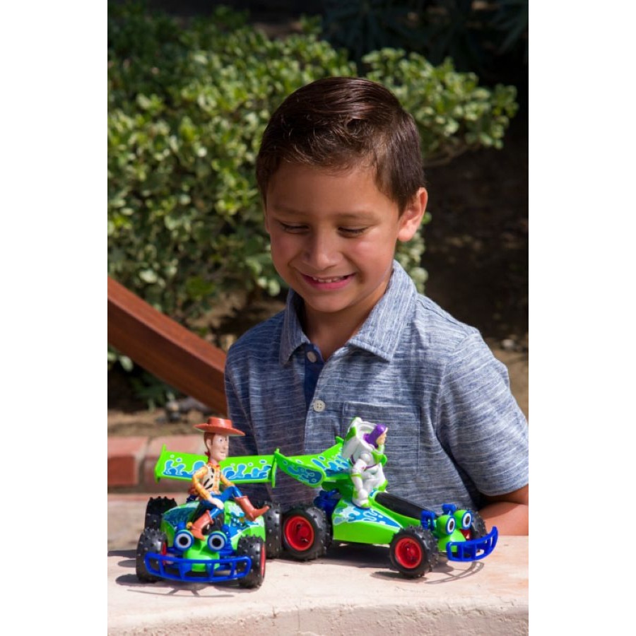 Disney Pizar Toy Story RC Turbo Buggy 1:24 Scale Remote Control Vehicle with Woody