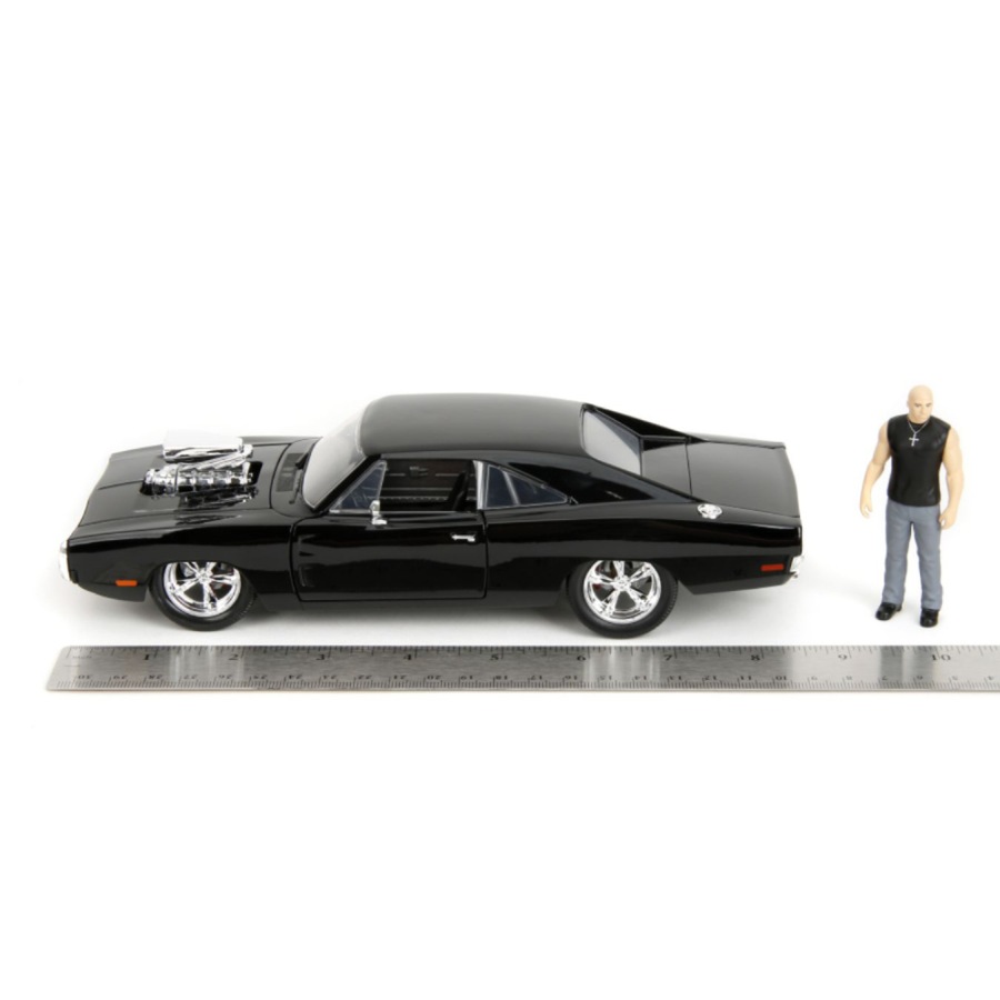 Hollywood Rides Fast and Furious 1970 Dodge Charger R/T 1:24 Scale Die-Cast Vehicle with Dom Toretto Figure