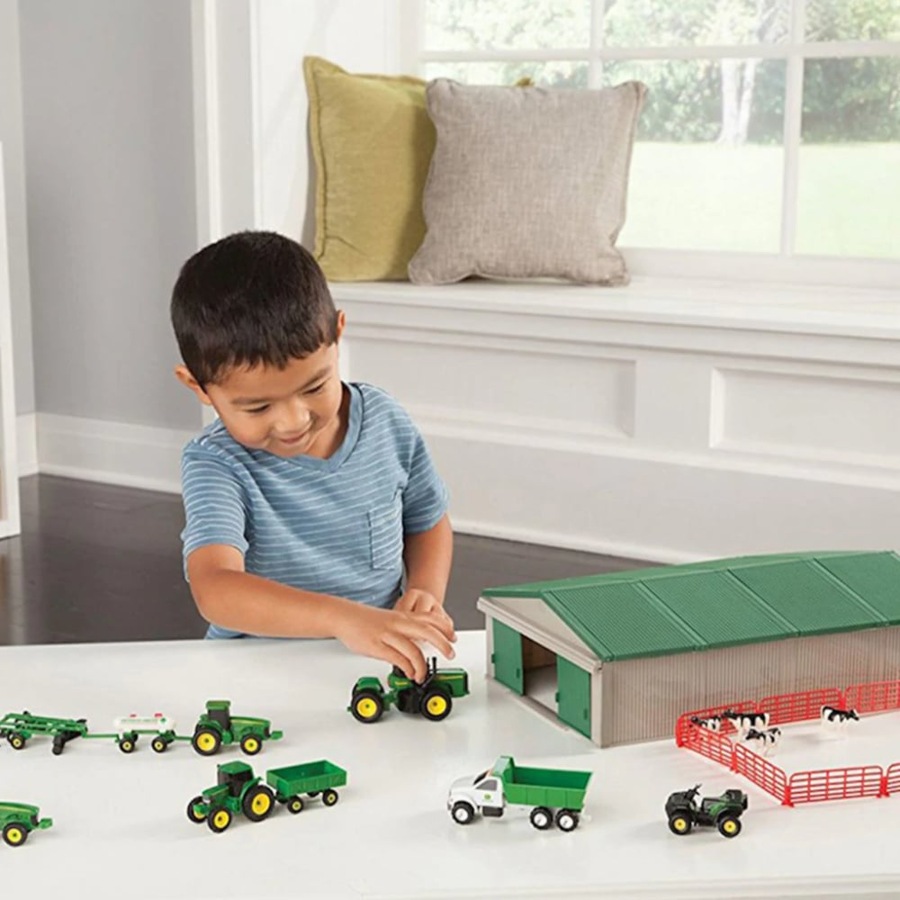 John Deere Farm Toy 70 Piece Playset