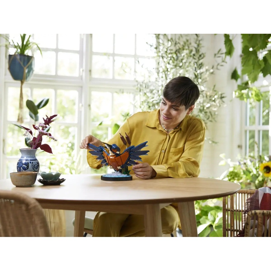 LEGO Icons Kingfisher Bird (10331)