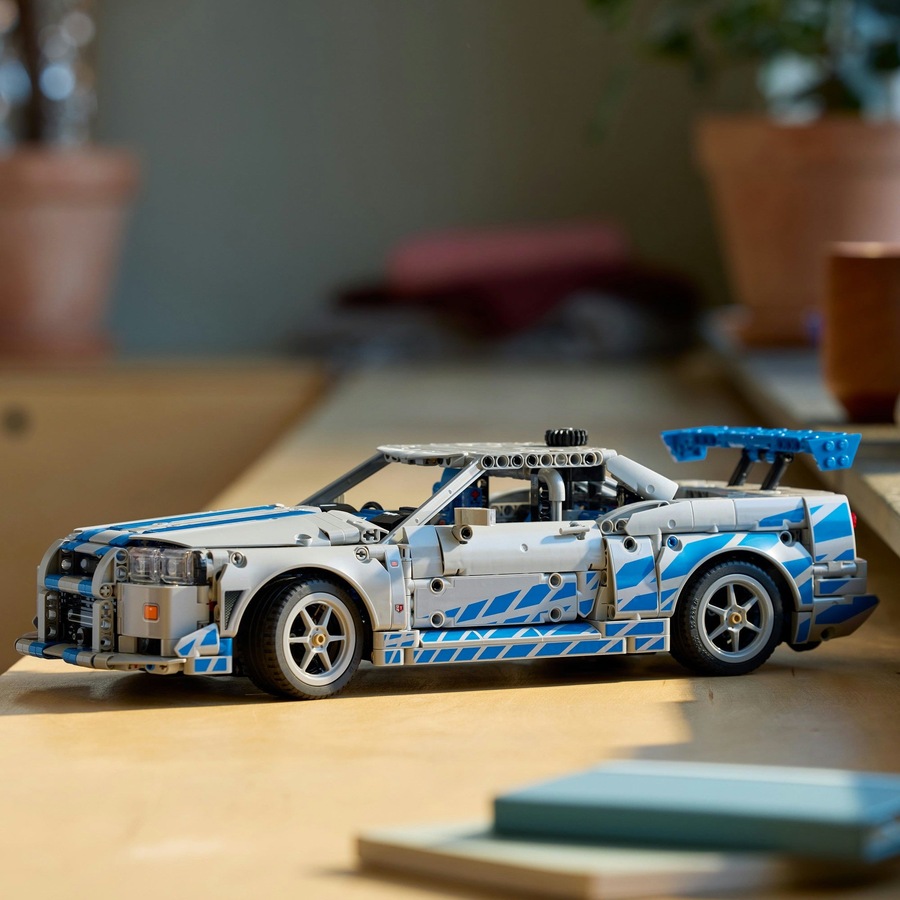 LEGO Technic 2 Fast 2 Furious Nissan Skyline GT-R (R34) (42210)