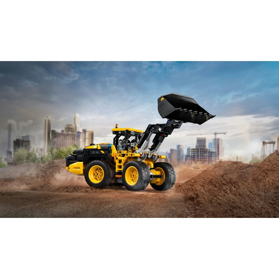 LEGO Technic Volvo L120 Electric Wheel Loader (42209)