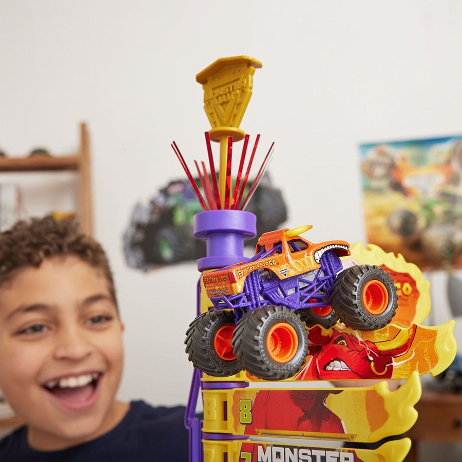 Monster Jam El Toro Loco Big Air Challenge Playset
