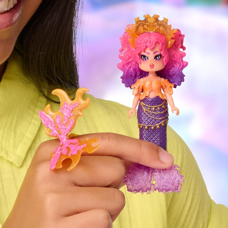 Royale High Fire Mermaid S3 Deluxe Core Figure