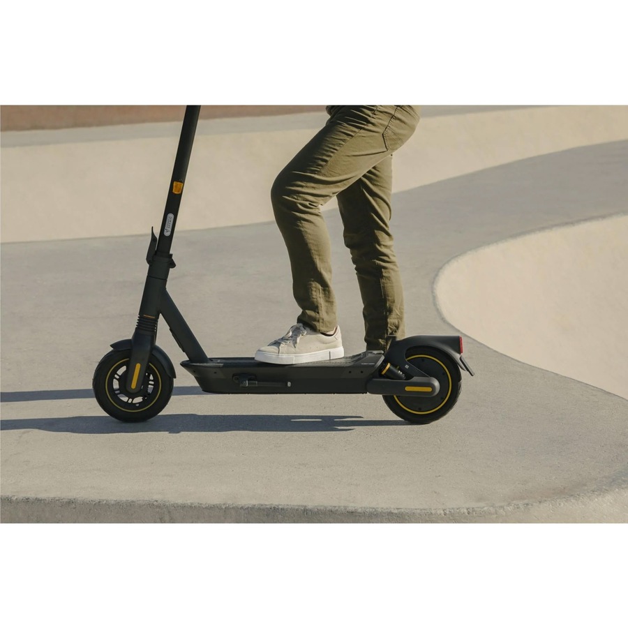 Segway-Ninebot Electric Kickscooter MAX G2